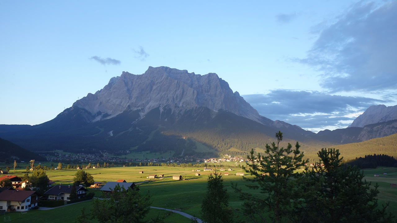 Bikeerlebnis im Karwendel- und Wettersteingebirge