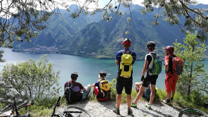 Kurze Pause auf den 136 Kehren