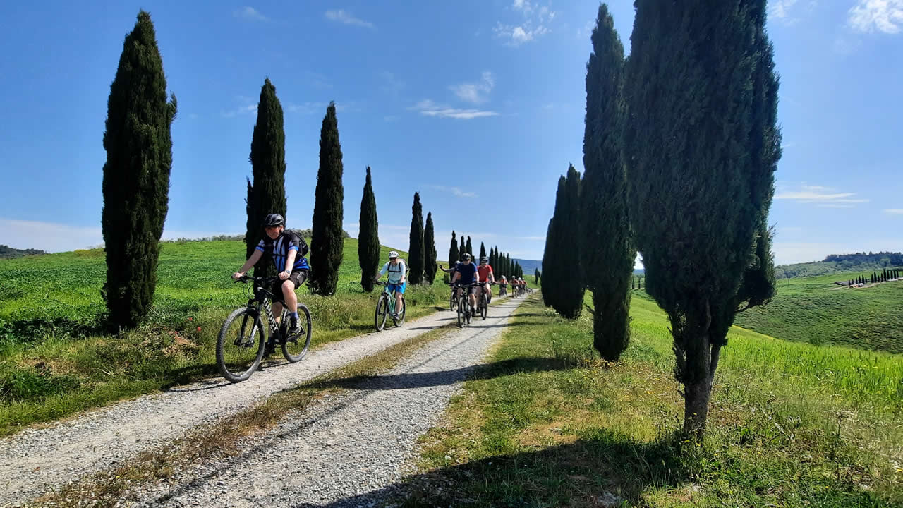Mountainbike und Kultur in der Toskana
