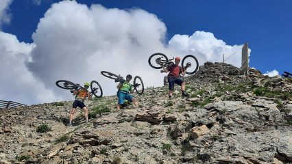 Herrlich fordernde Mountainbike-Trails im Engadin