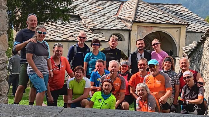 Antipasti und Alte Wege: Mountainbiken im Piemont