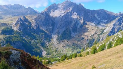 Antipasti und Alte Wege: Mountainbiken im Piemont