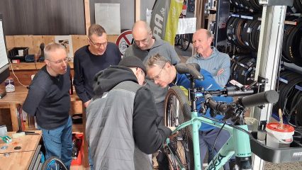 Werkstatt- und Reparatur-Kurse der DAV-Sektion Hof in der Bikestation Hof